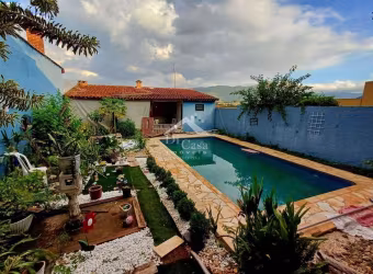 Sobrado com 5 quartos à Venda, Jardim do Lago - Atibaia