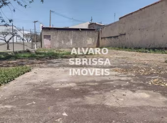 Terreno comercial perfeito de esquina 397m2 com excelente localização para seu comércio