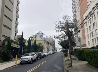 Descubra seu novo lar em Jardim Bela Vista, Santo André: Apartamento 3 dorms, 1 suíte, 3 banheiros por R$ 749.000!