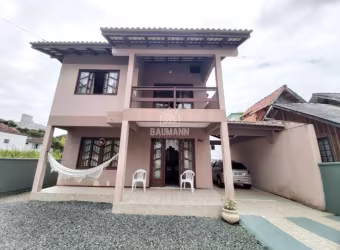Casa à Venda – Praia de Bombas | 500m do Mar 