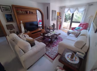 Apartamento 03 Dorm. à venda no Bairro Centro com 156 m² de área privativa - 2 vagas de garagem