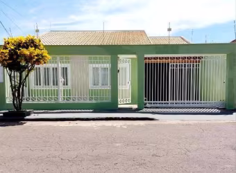 CASA EXCELENTE, ALTO PADR&#195;O DE CONSTRU&#199;&#195;O E ACABAMENTO PRIMOROSO NA VILA FRATERNIDADE