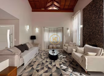 Casa com 3 dormitórios à venda, 327 m² por R$ 2.600.000,00 - Condomínio Reserva Santa Maria - Jandira/SP