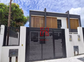 Casa com 3 dormitórios à venda, 137 m² por R$ 1.250.000 - Ingleses do Rio Vermelho - Florianópolis/SC