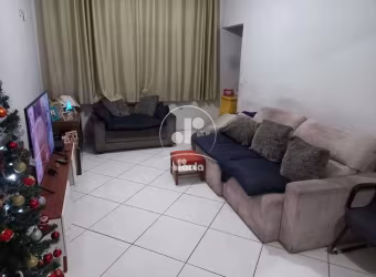 Sobrado à venda em Santo André-SP: 3 quartos, 2 suítes, 2 salas, 4 vagas de garagem, 204m² na Vila Homero Thon.