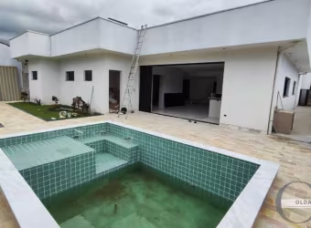 CASA TÉRREA COM 3 SUÍTES EM FASE DE ACABAMENTO NO JARDIM CAROLINA