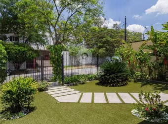 Casa a venda, Alto da Lapa, 365 m², 2 dormitórios, 2 suítes, 2 vagas. R$ 2.800.000