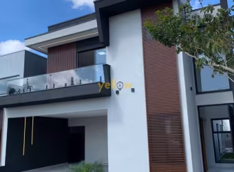 Casa em Condomínio Fechado em Cezar de Souza - Mogi das Cruzes, SP