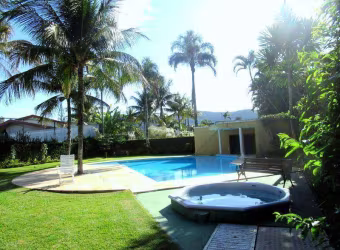 Casa com 4 dormitórios à venda, 400 m² por R$ 2.400.000,00 - Acapulco - Guarujá/SP