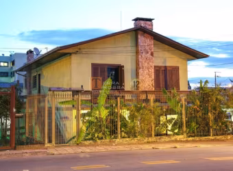 Casa com 5 quartos à venda na Rua Tronca, 686, Bela Vista, Caxias do Sul por R$ 1.000.000