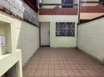 CASA 2 QUARTOS COM QUINTAL ACEITA PET NO BUTANTÃ FL48