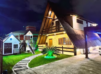 Casa com 3 quartos à venda na Acioli Nunes dos Santos, 408, Centro, Palhoça por R$ 852.000