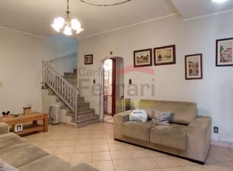 Casa a venda no Bairro do Limão , com 2 vagas de garagem e 3 dormitórios.