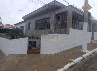 Casa Térrea no Imirim, com 3 quartos e 6 vagas de garagem