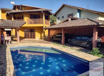 Casa para Venda em São Sebastião, São Francisco da Praia, 5 dormitórios, 1 suíte, 4 banheiros, 3 vagas
