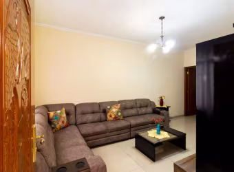 Sobrado para venda com 3 quartos, sendo 3 suítes, 202m²