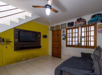 Casa tipo para venda com 4 quartos, sendo 1 suíte, 111m²