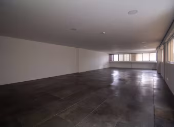 Conjunto comercial para venda, 135m²