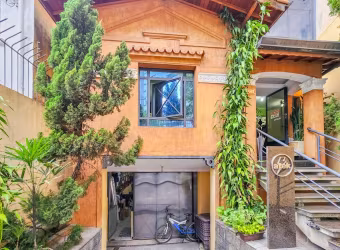 Casa comercial para venda, 700m²