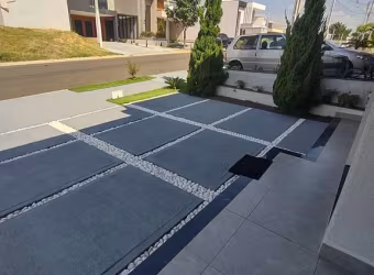 Casa no condomínio Jardim Mantova para venda com 3 quartos, sendo 3 suítes, 145m²