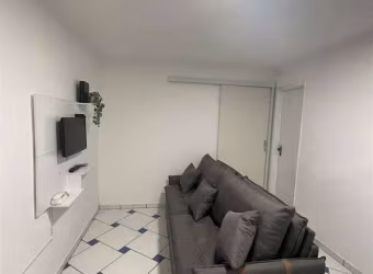 Kitão dividido, MOBILIADO, 100 metros da Praia, 38 m² de área útil. Bairro: AVIAÇÃO.