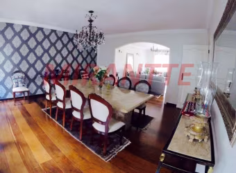 Sobrado de 450m² com 4 quartos em Jardim França