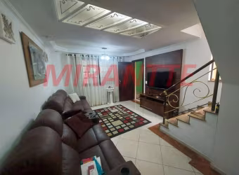 Sobrado de 270m² com 3 quartos em Vila Medeiros