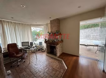 Casa terrea de 297m² com 3 quartos em Serra da Cantareira