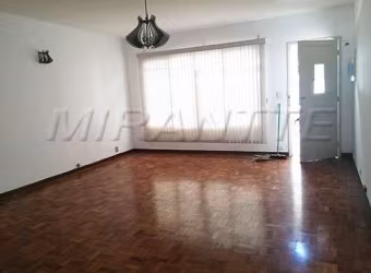 Sobrado de 156m² com 3 quartos em Santa Terezinha
