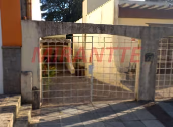 Sobrado de 269m² com 3 quartos em Jardim Floresta