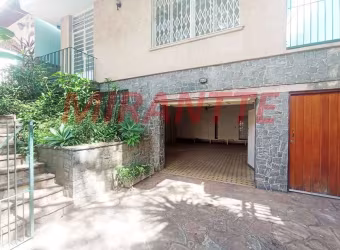 Casa terrea de 228m² com 3 quartos em Jardim São Paulo(Zona Norte)