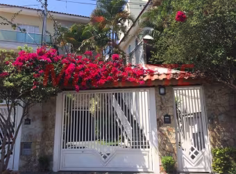 Sobrado de 158m² com 3 quartos em Vila Mazzei