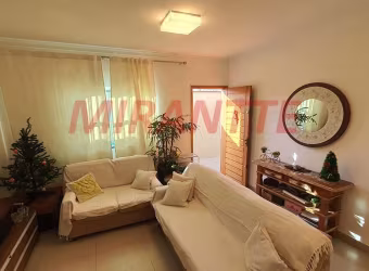 Cond. fechado de 60m² com 3 quartos em Santa Terezinha