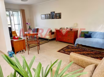 Sobrado de 210m² com 3 quartos em Água Fria