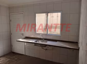 Casa terrea de 94m² com 2 quartos em Jardim Flor da Montanha