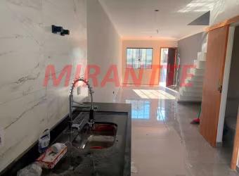 Sobrado de 133m² com 2 quartos em Vila Prado