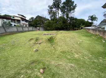 Terreno de 949.27m² no bairro Cacupé
