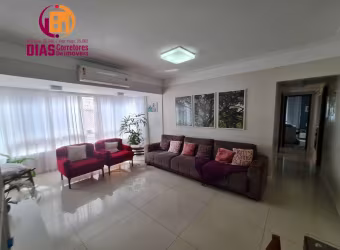 Vendo Apartamento nascente  com 120m2 reformado com porteira fechada 3/4, 1 suíte,  mobiliado e decorado, dependência de empregada completa,  1 vaga coberta,  condomínio fechado no Costa azul- Salvado