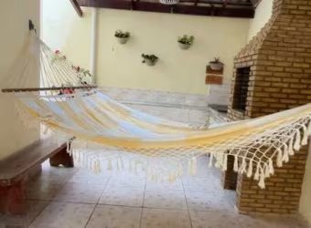 Vendo  Oportunidade Casa energia solar  Duplex em Condomínio com 150m2, 4/4, sendo 3 suítes, garagem coberta, espaço gourmet - Praias do Flamengo - Salvador/BA.