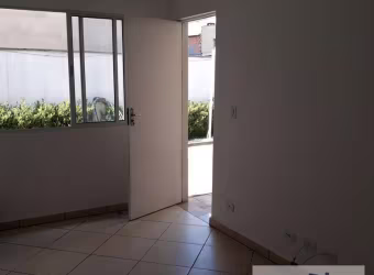 Casa de Condomínio em Jardim Maria Rosa: 2 quartos, 1 suíte, 3 banheiros e 89m² por R$ 410.000.