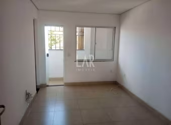 Casa à venda, 7 quartos, 3 suítes, 2 vagas, Sagrada Família - Belo Horizonte/MG