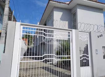 Casa em condomínio fechado com 2 quartos à venda na Rua Coronel Vicente, 940, Centro, Canoas por R$ 320.000