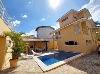 Sobrado Triplex -  04 dorm. sendo 02 suites - Centro - Caraguatatuba/SP