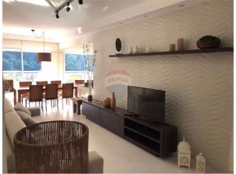Lindo Apartamento com 100 m2 a 200 metros da Praia de Pitangueiras a Venda