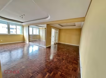 Apartamento com 3 quartos à venda na Rua Sinimbu, 2019, Centro, Caxias do Sul por R$ 679.000