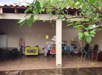 Casa com 3 quartos à venda, bairro Jardim Brasília - Uberlândia/MG