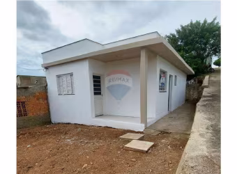 Casa 2 dormitórios