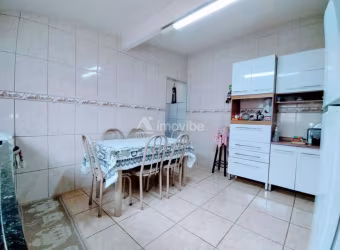 CASA ANTIGA A VENDA EM AMERICANA TERRENO INTEIRO