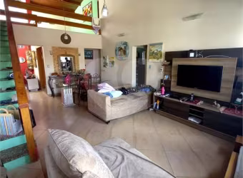 Sobrado com 600m². Estuda PERMUTA