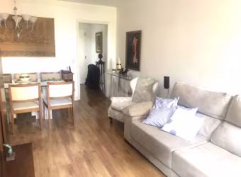 Imóvel de 93m² com 3 quartos, 1 suíte, sala 2 ambientes Jardins